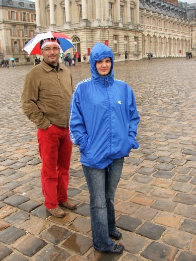 Standing in the rain in Versailles